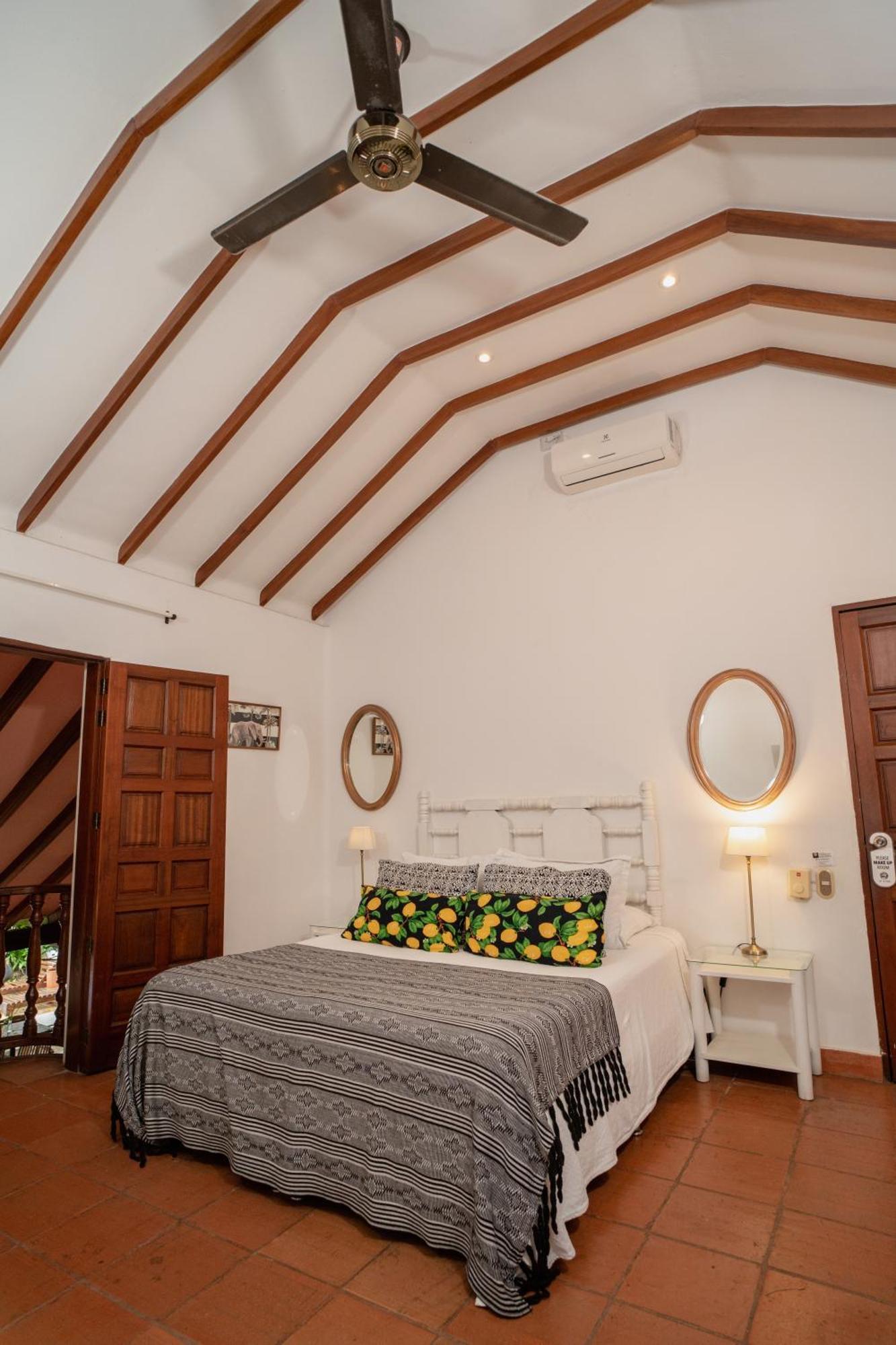 Hotel Boutique Al Alma 산타페 데 안티오키아 외부 사진